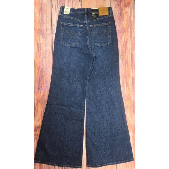 Levis Ribcage Bell High Rise Jeans 30X32 Blue Denim Slim Hip & Thigh NWT NEW - Picture 2 of 9